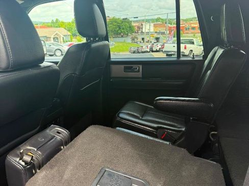 Used 2017 Ford Expedition Limited AWD/4WD image 27