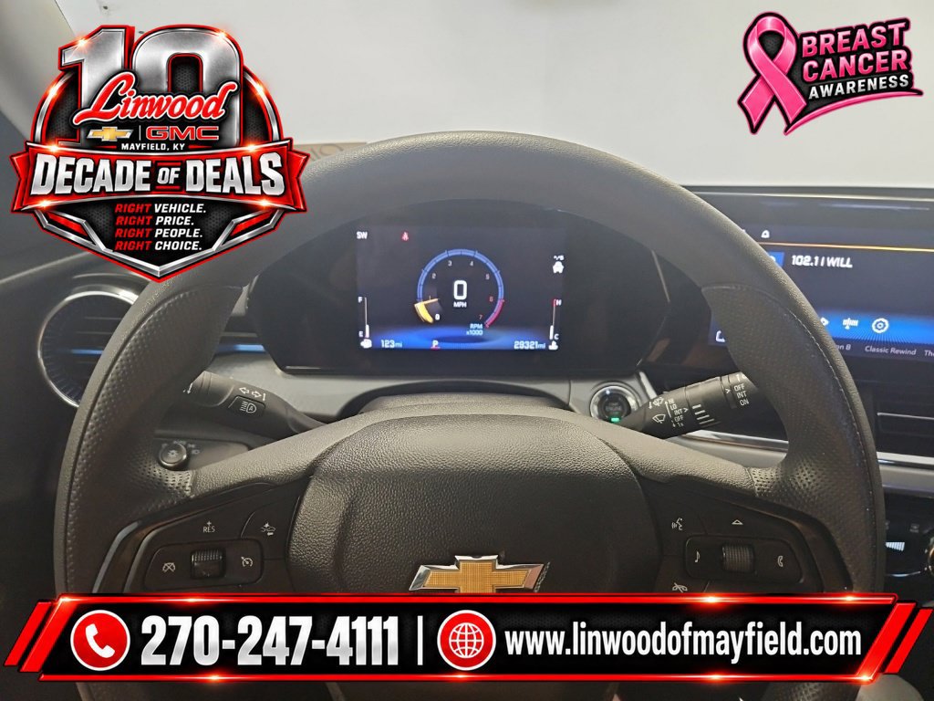 Used 2026 Chevrolet Trax LT FWD image 21