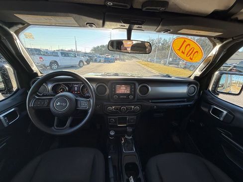 Used 2021 Jeep Wrangler Unlimited Sport image 22