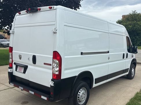 Used 2021 RAM ProMaster 2500 w/ Convenience Group FWD image 6