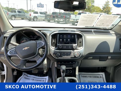 Used 2022 Chevrolet Colorado LT w/ Fleet Safety Package RWD image 15