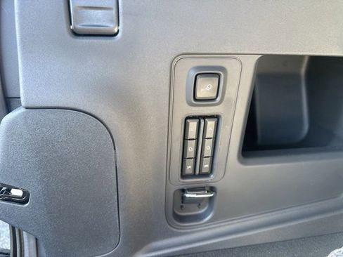 New 2025 Ford Expedition Tremor image 29