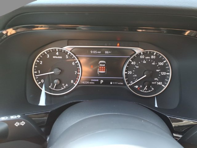 Certified 2025 Nissan Pathfinder SV FWD image 18
