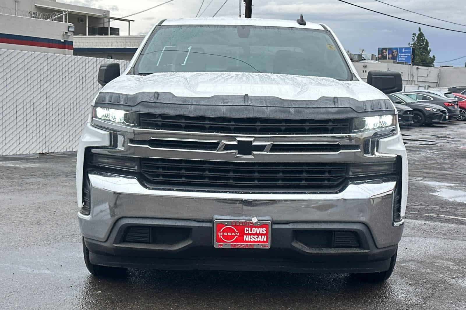 Used 2021 Chevrolet Silverado 1500 LT w/ Bed Protection Package RWD image 10