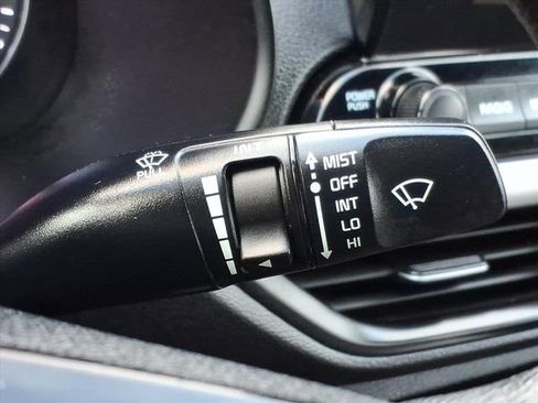 Used 2020 Kia Forte LXS image 24