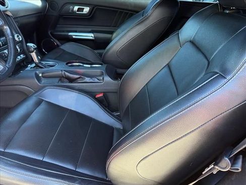Used 2021 Ford Mustang Premium RWD image 4