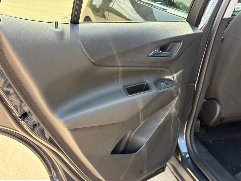 Used 2023 Chevrolet Equinox LT FWD image 21
