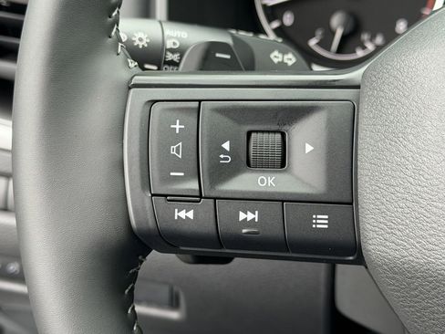 New 2026 Nissan Rogue SV w/ Cold Weather Package FWD image 9