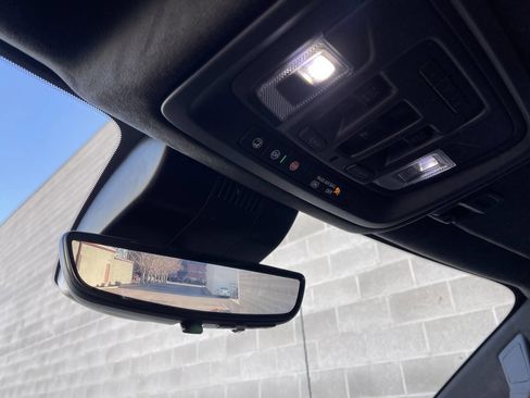 Used 2024 GMC Sierra 2500 AT4X image 17