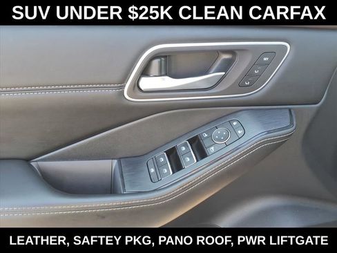 Used 2021 Nissan Rogue SL AWD/4WD image 12