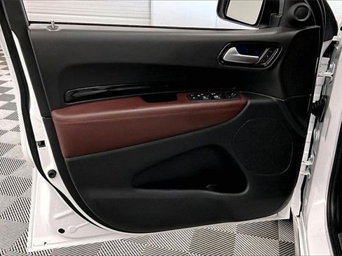 Used 2024 Dodge Durango Citadel image 18