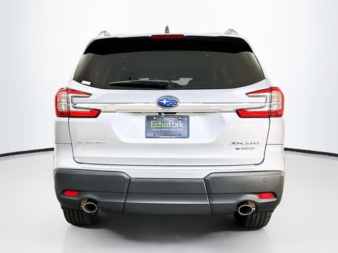Used 2023 Subaru Ascent Limited w/ Technology Package image 7