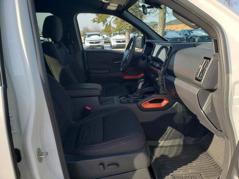 Certified 2025 Nissan Frontier PRO-4X w/ Pro Convenience Package image 23