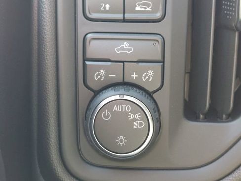 Used 2026 Chevrolet Silverado 1500 Custom w/ Turbomax Blackout Package AWD/4WD image 23