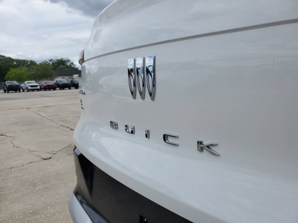 New 2026 Buick Envista Sport Touring w/ Convenience I Package FWD image 7