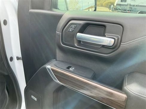 Used 2019 Chevrolet Silverado 1500 LT Trail Boss image 23