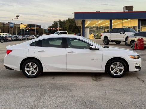 Used 2024 Chevrolet Malibu LT FWD image 8
