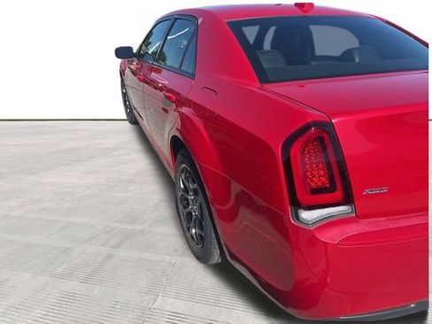 Used 2015 Chrysler 300 S AWD/4WD image 5