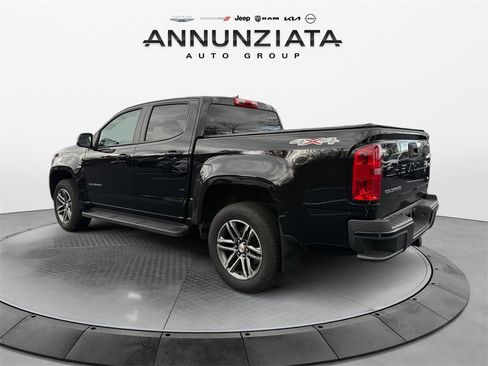 Used 2022 Chevrolet Colorado W/T w/ Custom Special Edition image 3