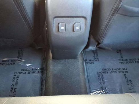 Used 2023 Nissan Kicks SV FWD image 13