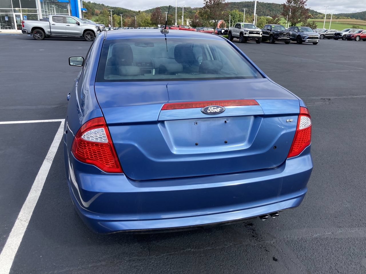 Used 2010 Ford Fusion SE FWD image 6