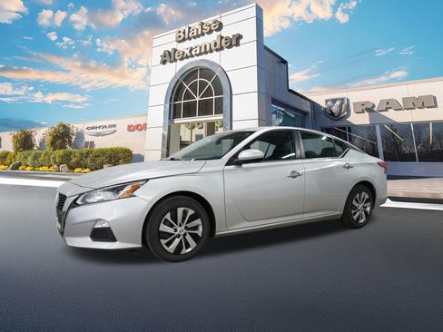 Used 2020 Nissan Altima 2.5 S image 10
