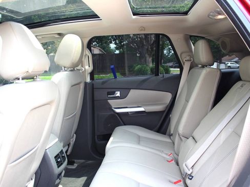 Used 2013 Ford Edge Limited FWD image 11