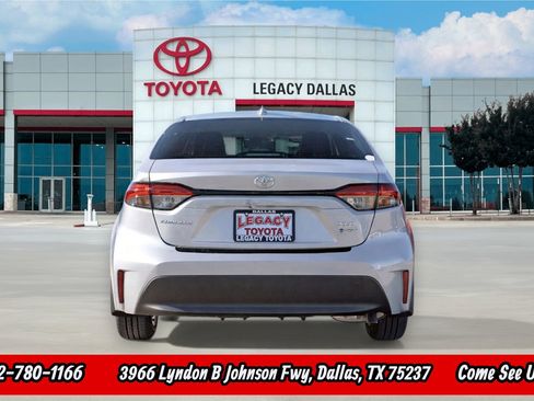 New 2026 Toyota Corolla XLE image 9