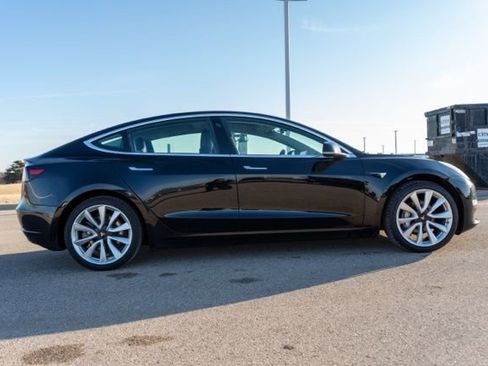 Used 2019 Tesla Model 3 Long Range image 8