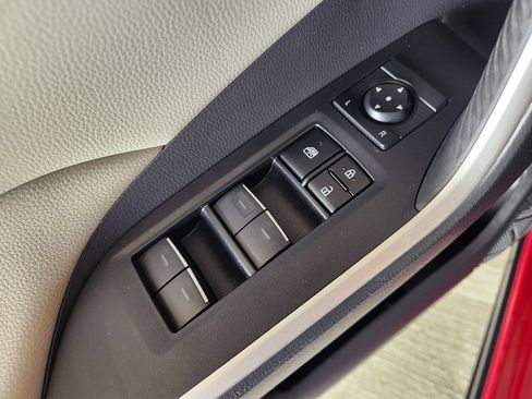 Used 2023 Toyota RAV4 XLE Premium FWD image 31