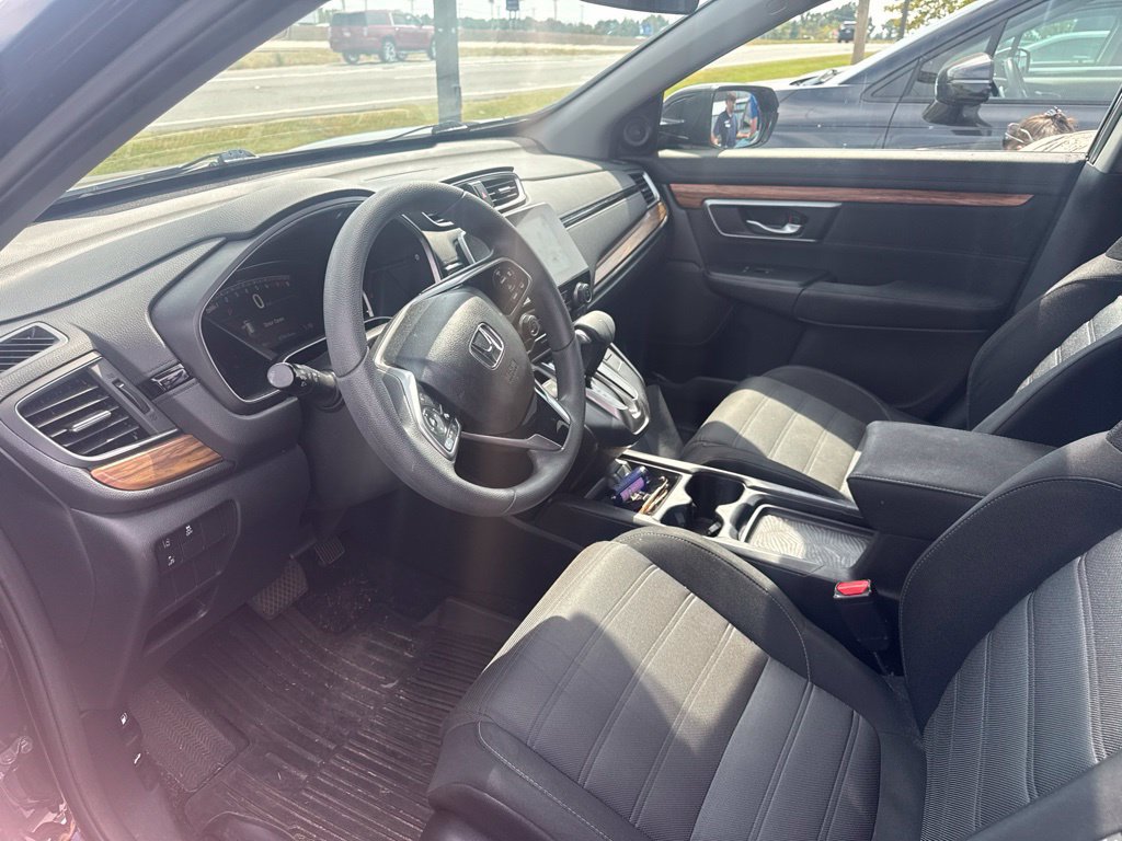 Used 2017 Honda CR-V EX image 2