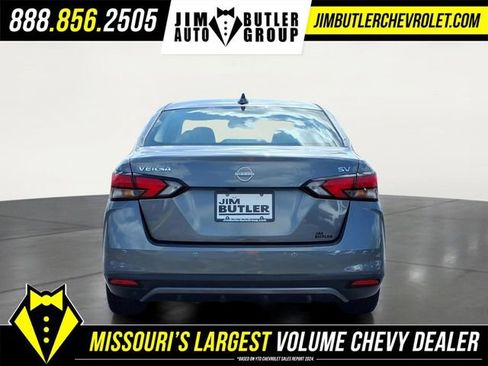 Used 2024 Nissan Versa SV FWD image 21