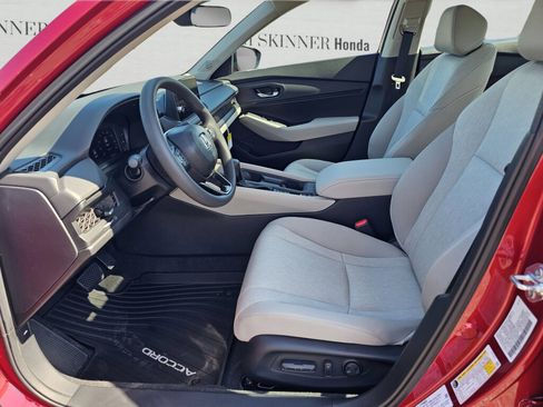 New 2026 Honda Accord SE image 15