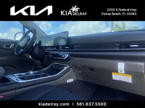 New 2026 Kia Carnival SX image 11