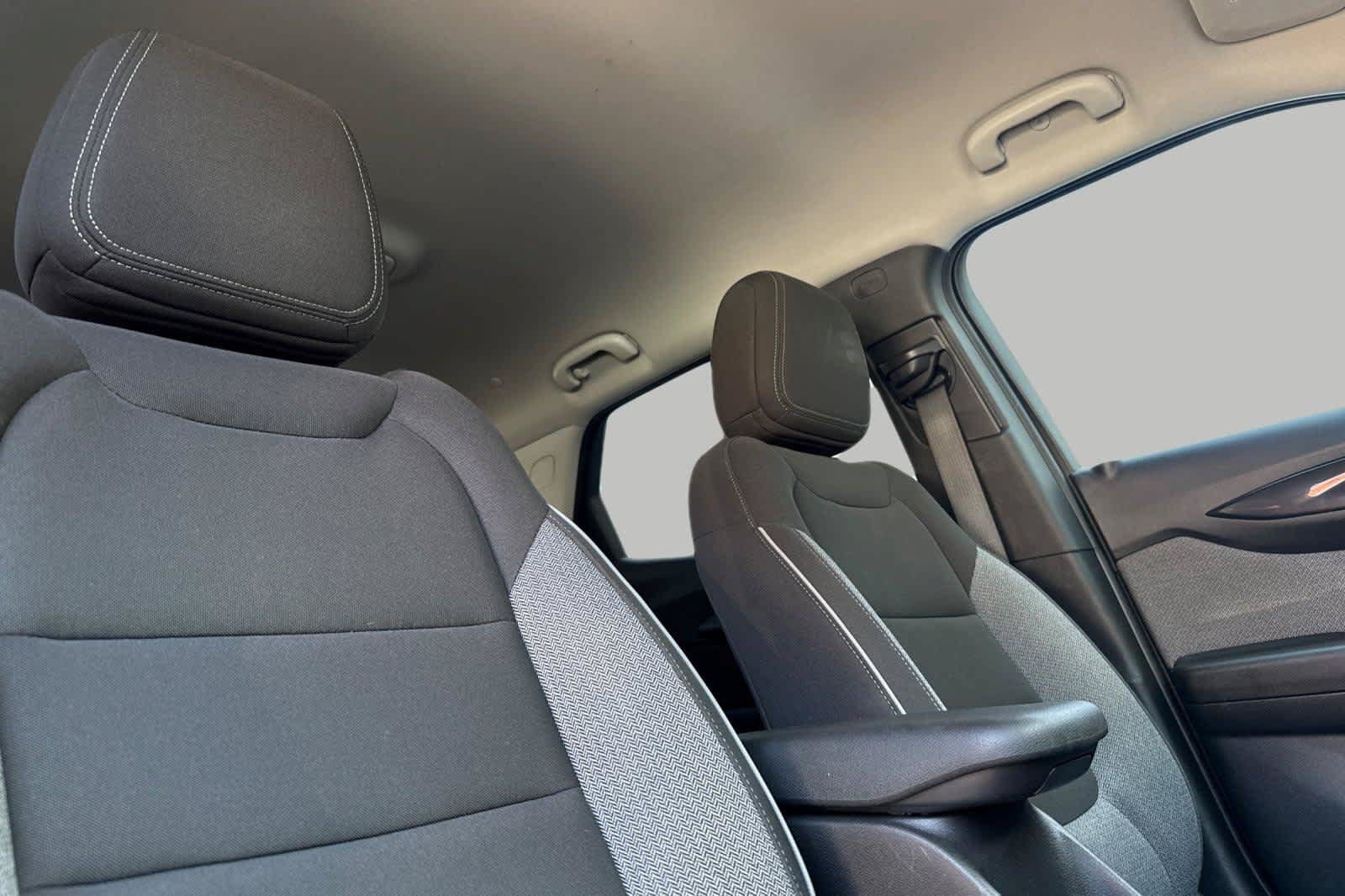 Used 2025 Chevrolet TrailBlazer LT AWD/4WD image 19