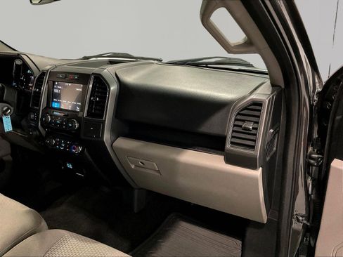 Used 2018 Ford F150 XLT w/ Equipment Group 302A Luxury AWD/4WD image 25