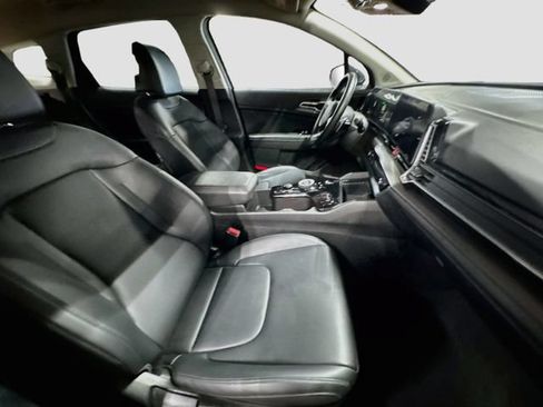 Used 2023 Kia Sportage EX AWD/4WD image 31