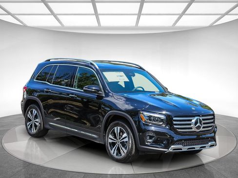 New 2026 Mercedes-Benz GLB 250 image 5