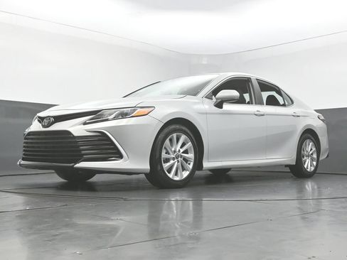 Used 2024 Toyota Camry LE FWD image 51