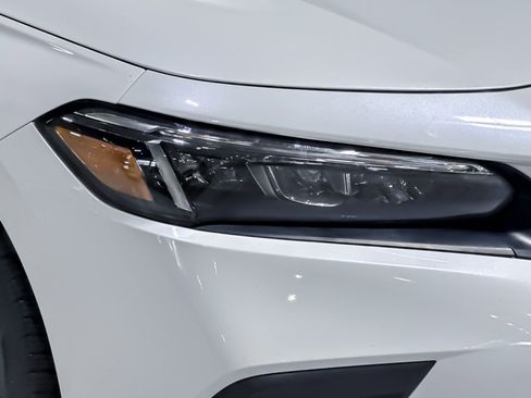 Used 2024 Honda Civic LX image 12
