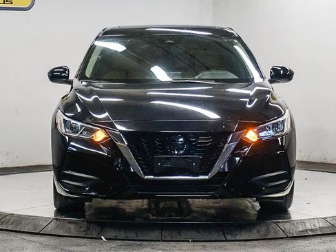 Used 2023 Nissan Sentra SV w/ SV Premium Package image 6