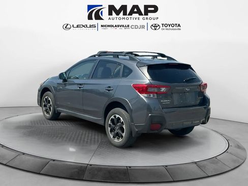 Used 2023 Subaru Crosstrek 2.0i image 3