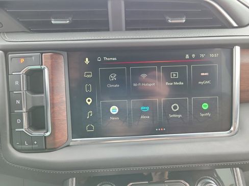 Used 2023 GMC Yukon Denali Ultimate AWD/4WD image 18