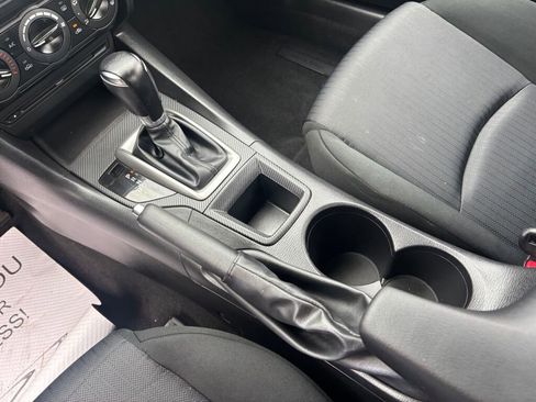 Used 2014 MAZDA MAZDA3 i Sport image 15