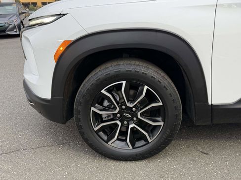 Certified 2024 Chevrolet TrailBlazer ACTIV w/ Convenience Package AWD/4WD image 8