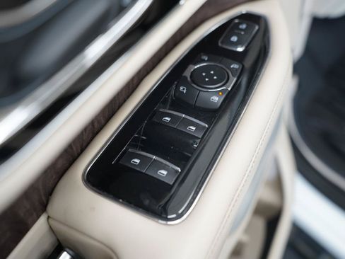 Used 2020 Lincoln Navigator L Reserve w/ Luxury Package AWD/4WD image 28