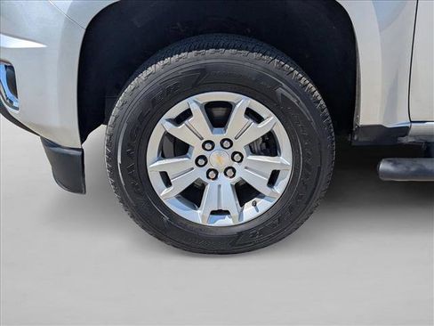Used 2017 Chevrolet Colorado LT w/ LT Convenience Package image 23