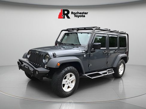 Used 2017 Jeep Wrangler Unlimited Sport w/ Quick Order Package 23S AWD/4WD image 3