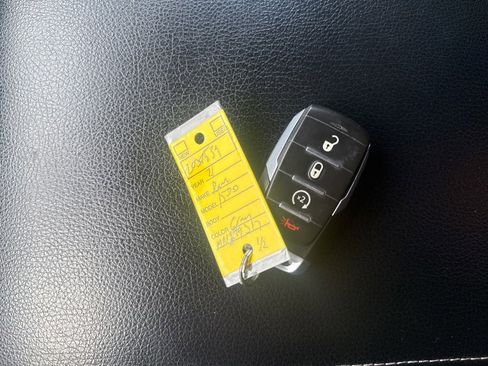 Used 2021 RAM 1500 Big Horn image 49