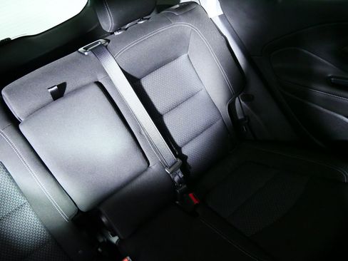 Used 2023 GMC Terrain SLE w/ Driver Convenience Package AWD/4WD image 14